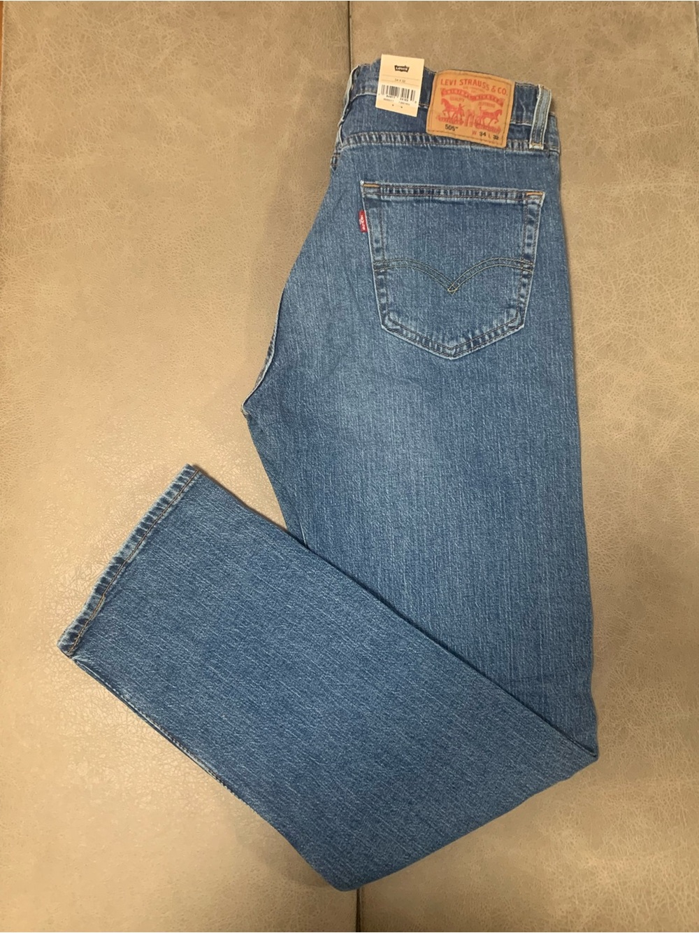 Levi's 505 Mens Blue Denim Medium Wash Regular Fit Straight Jeans NEW 34 x 32